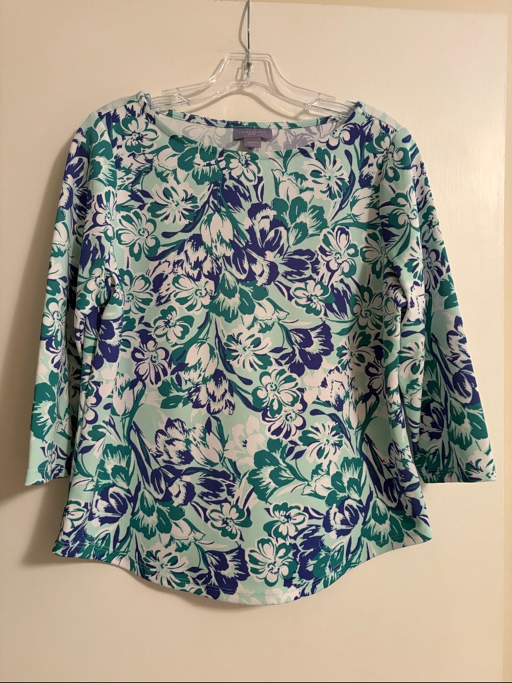 🔹Floral Boatneck Top